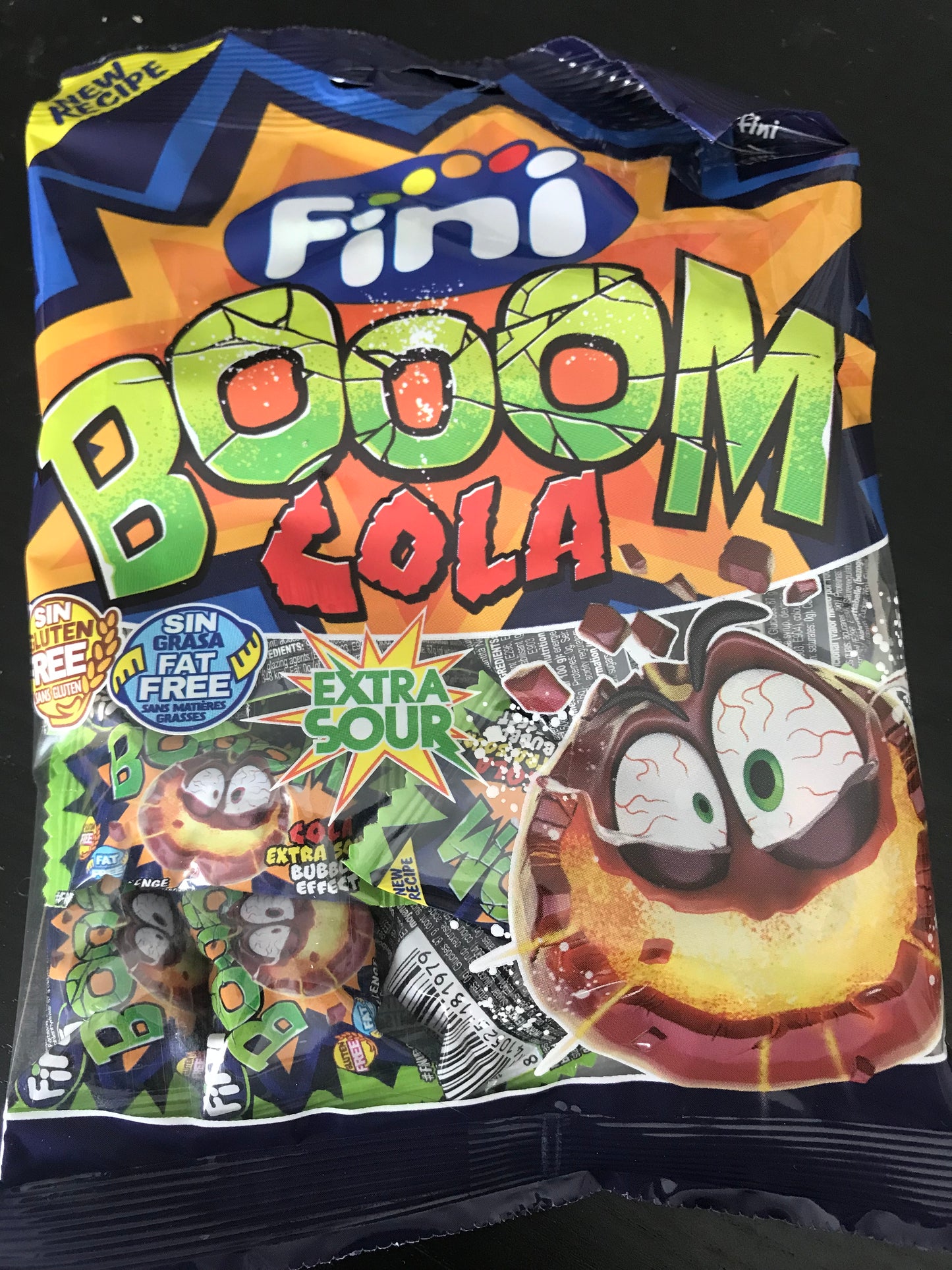 Boom cola extra sour